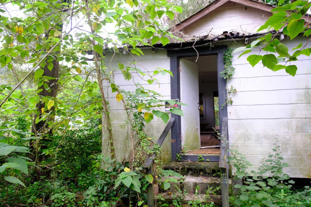 Seffner house before demolition